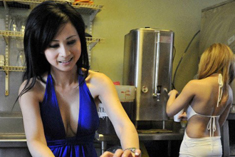 Cà phê Bikini của người Việt tại Mỹ