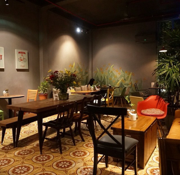 9 quán cafe vintage ở Sài Gòn lát nền gạch hoa. Ảnh 16