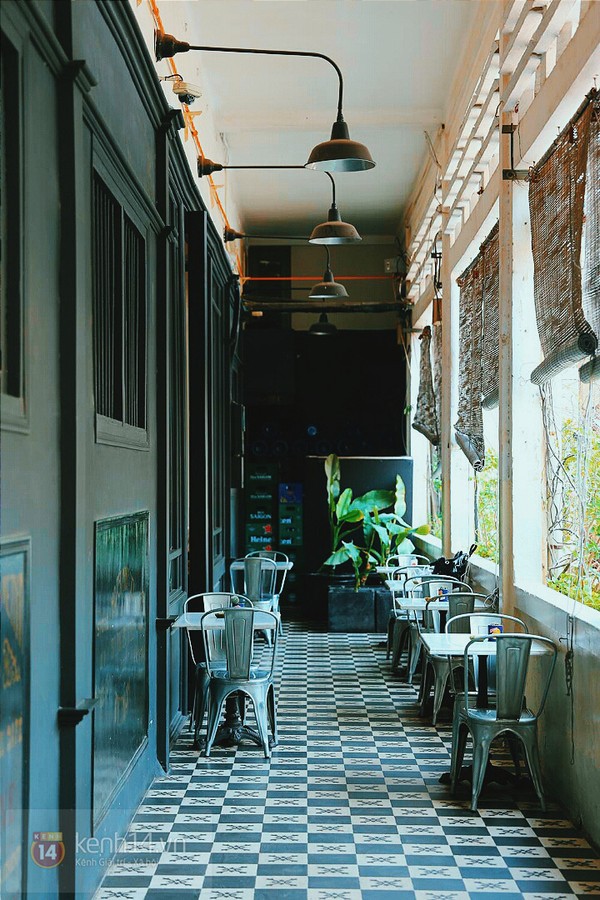 9 quán cafe vintage ở Sài Gòn lát nền gạch hoa. Ảnh 11